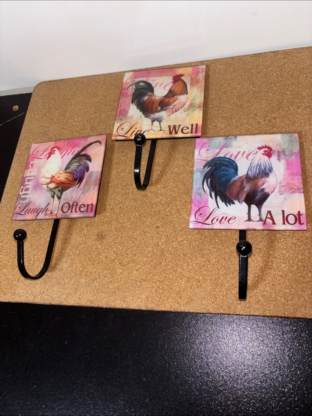 Rooster Wall Hook - Pink and Multicolor Decorative Hook Set